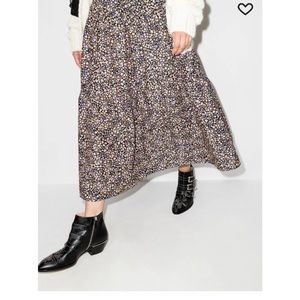 Chloe Susanna ankle boots black silver studs, used like new condition. Size 9.5